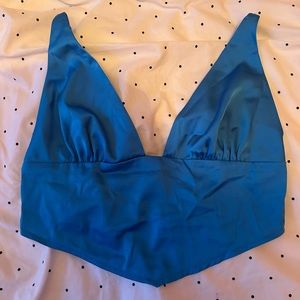 3/$25 Blue silky garage going out top